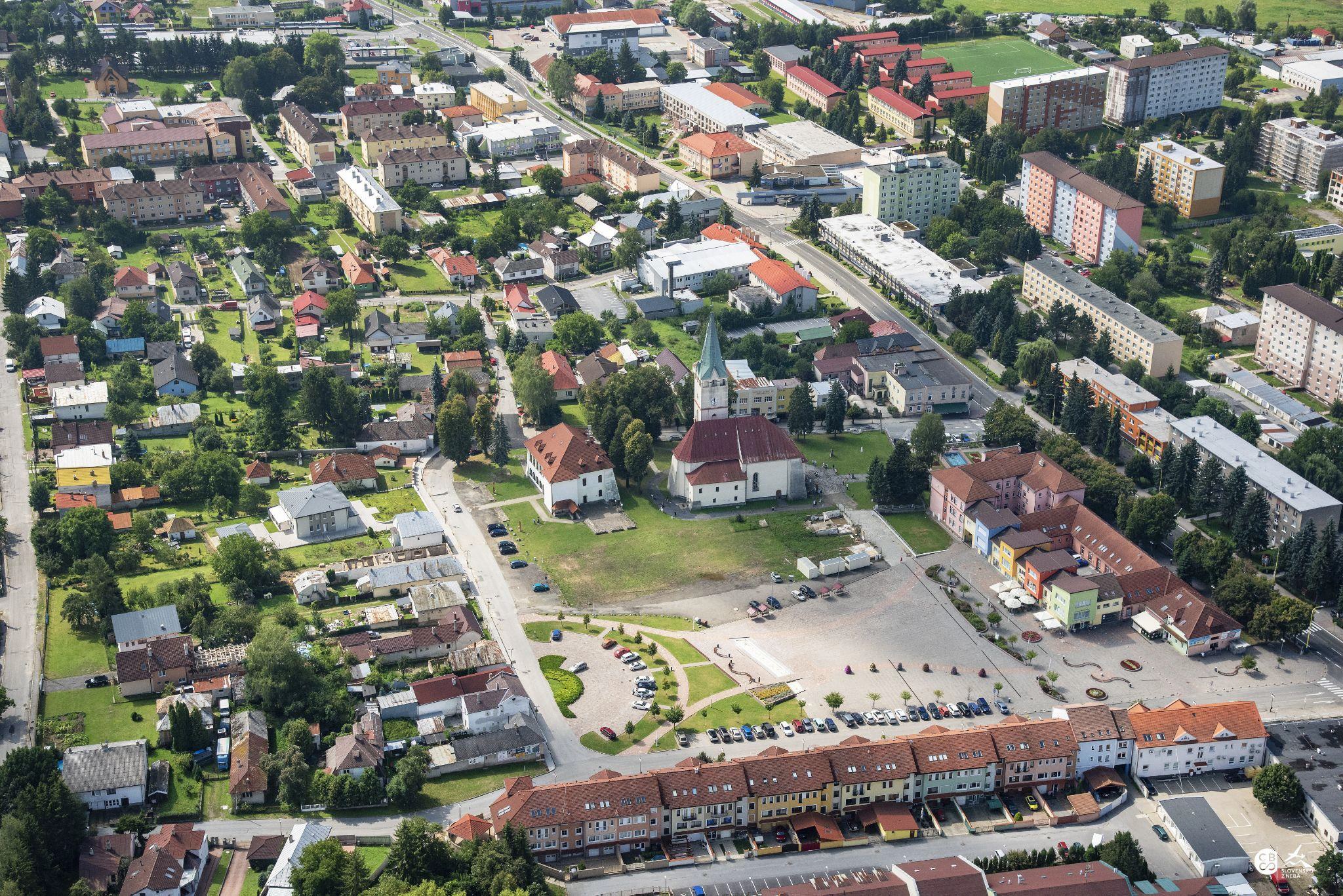 Námestie s mestským hradom, Stropkov (IV. etapa revitalizácie Námestia SNP v Stropkove)